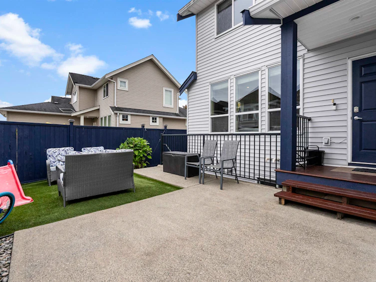 7116 195a Street, Surrey, BC, V4N 5Z5 - 36