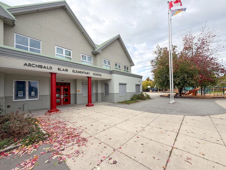 5179 Topaz Place, Richmond, BC, V7C 4Z3 - 34
