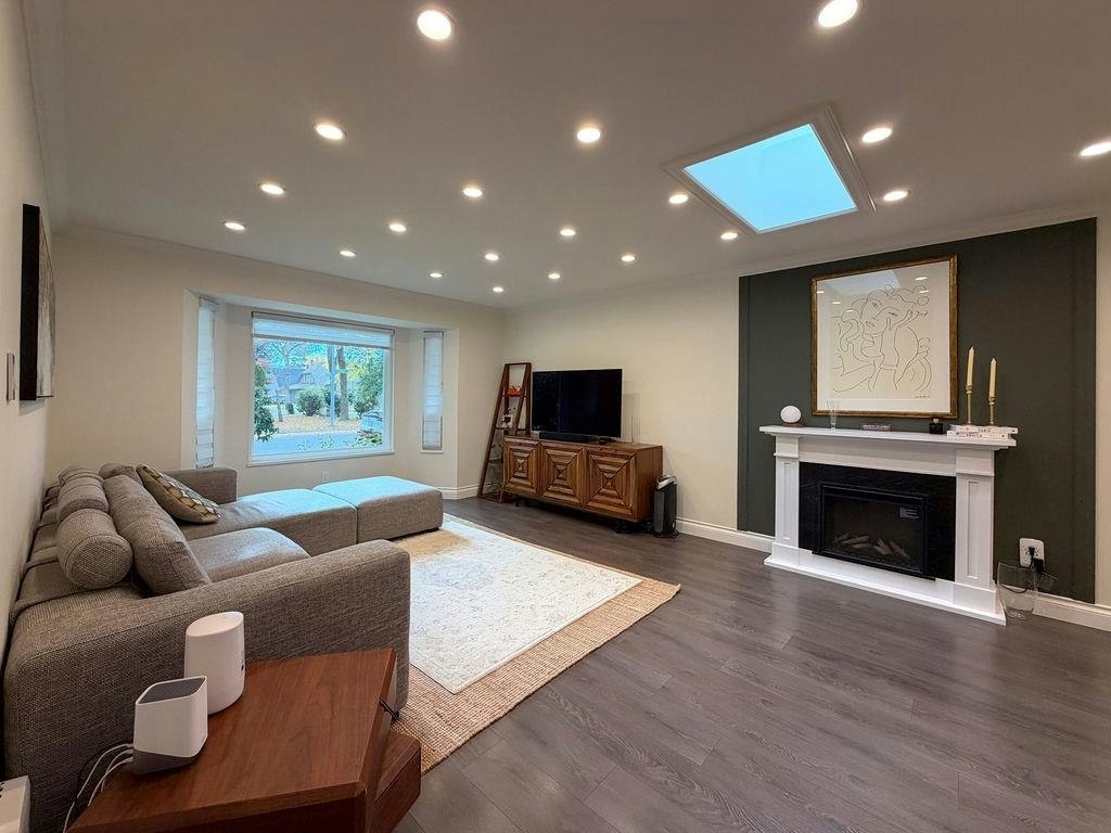 5179 Topaz Place, Richmond, BC, V7C 4Z3 - 2