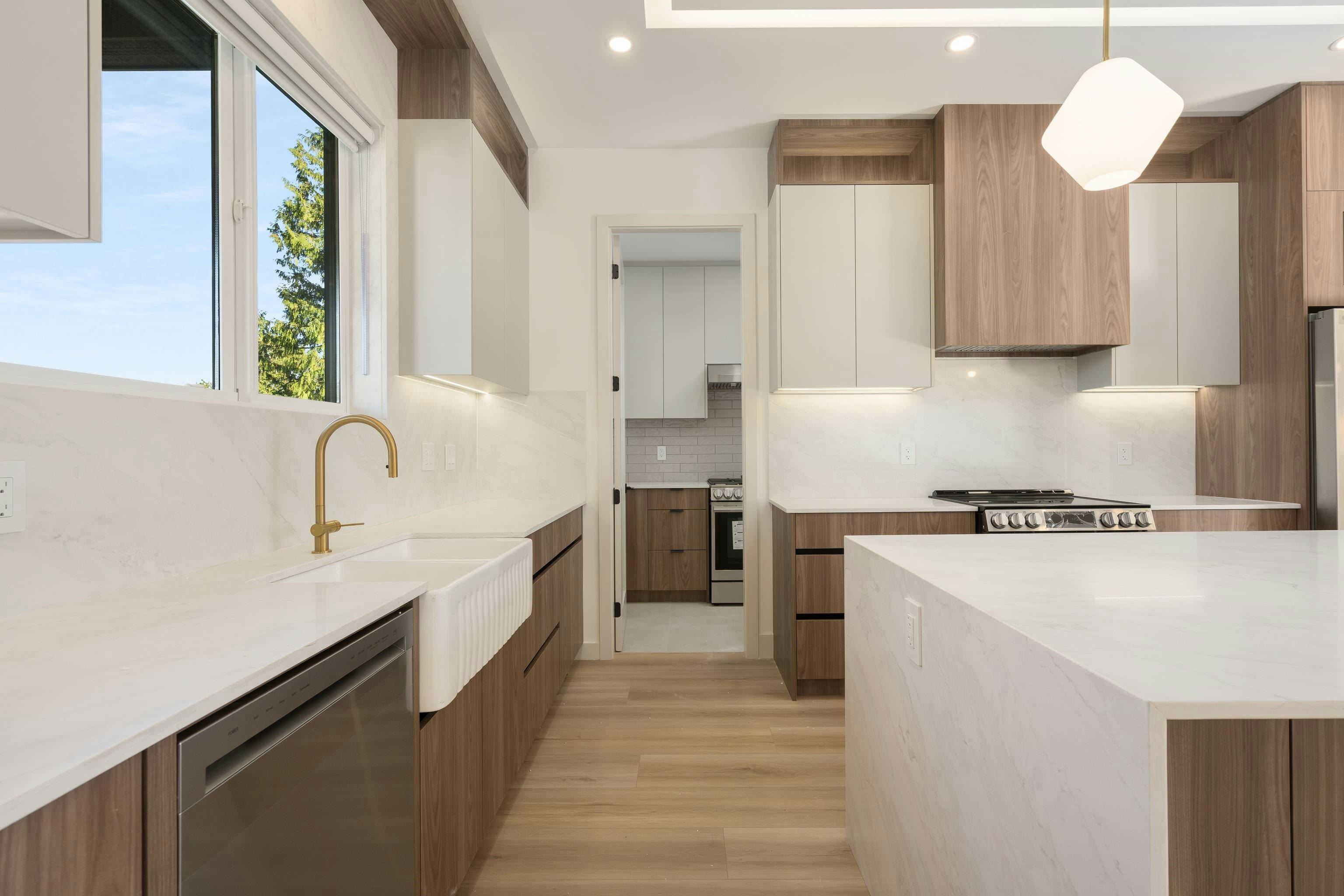102-14753 111a Avenue, Surrey, BC, V3R 2E2 - 10