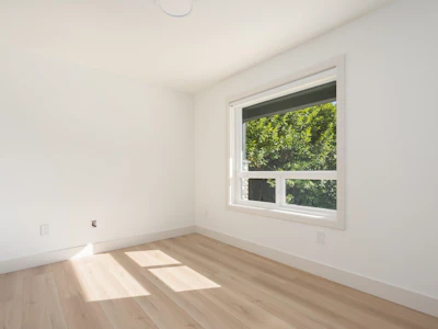 102-14753 111a Avenue - 3