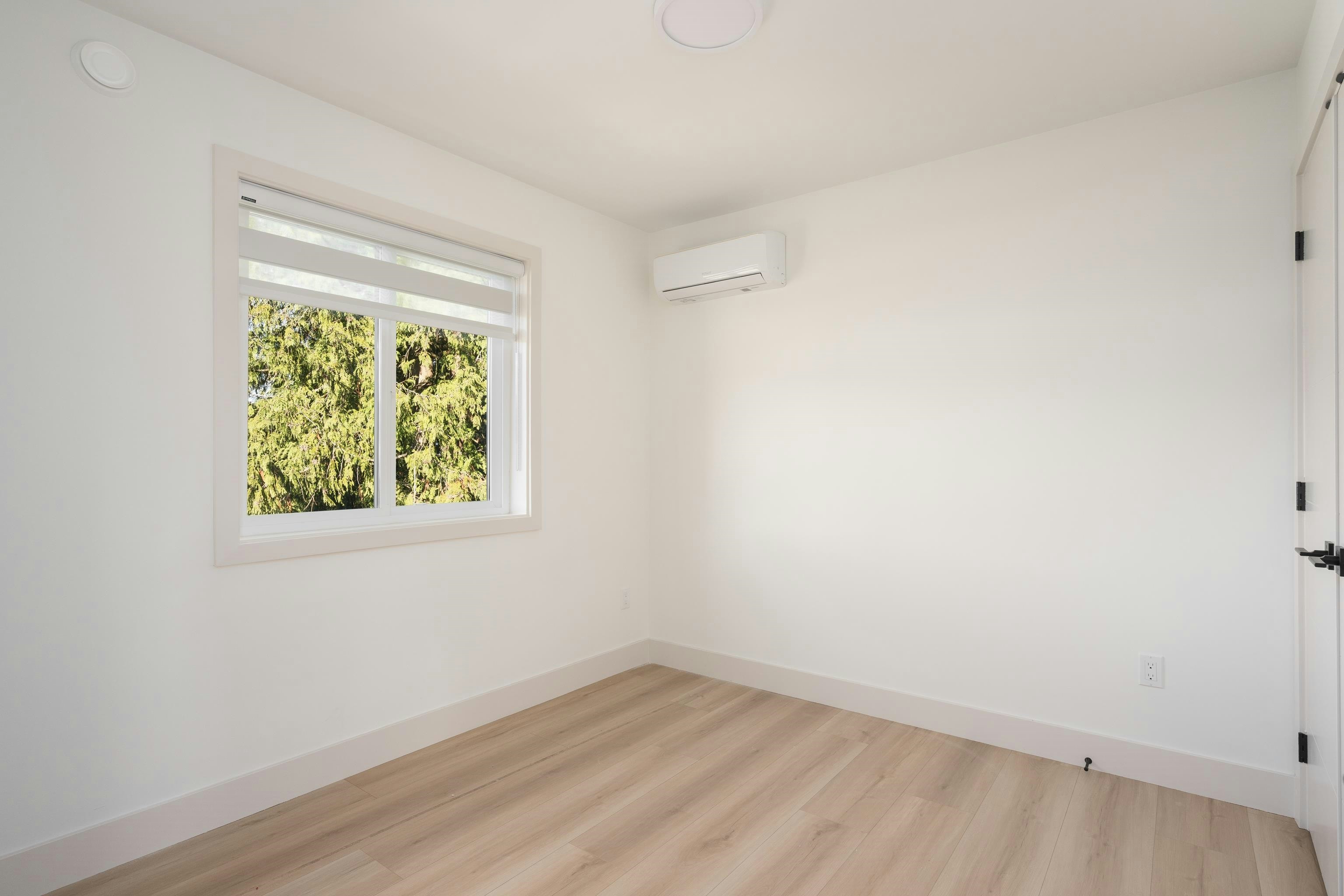 102-14753 111a Avenue, Surrey, BC, V3R 2E2 - 30