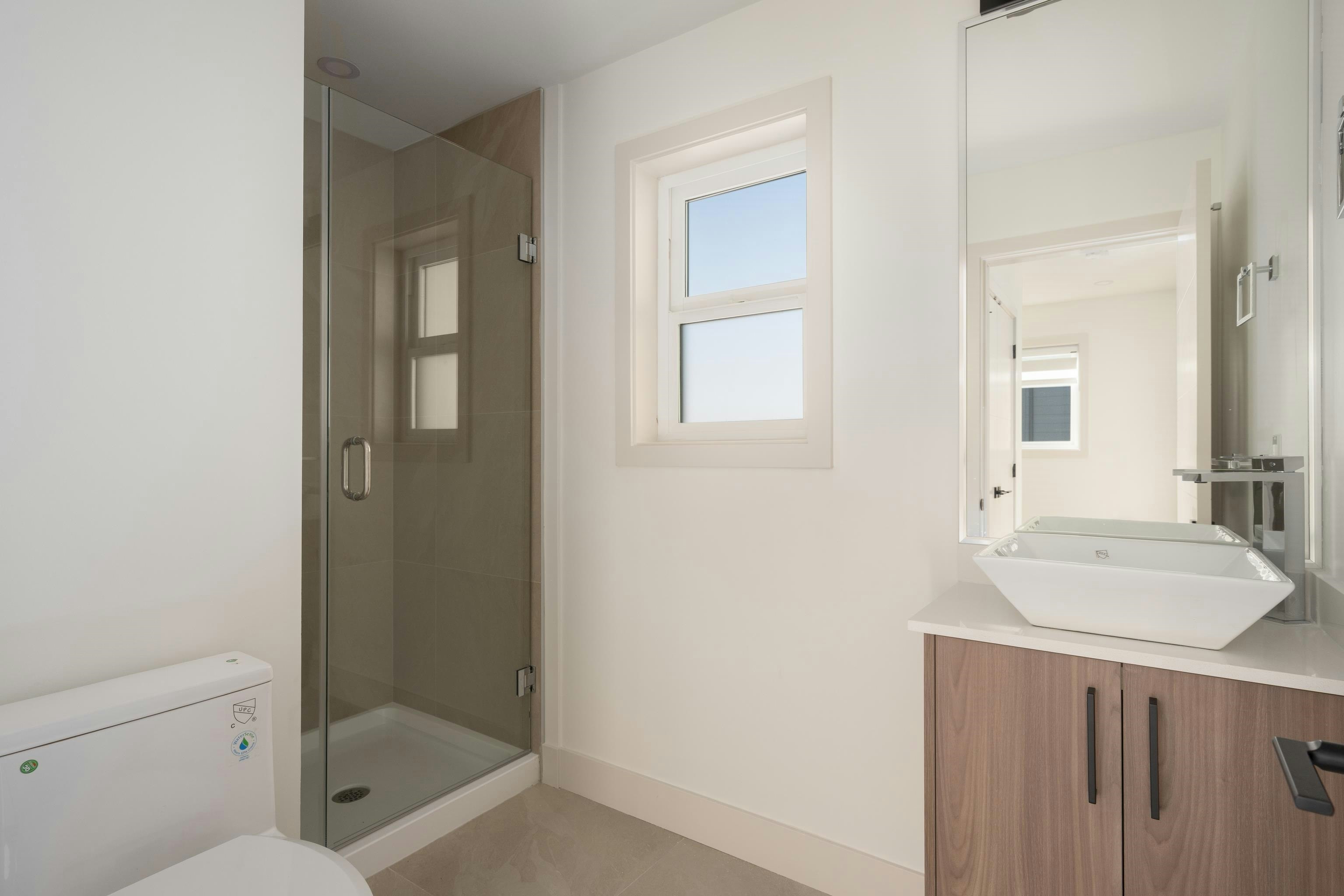 102-14753 111a Avenue, Surrey, BC, V3R 2E2 - 29