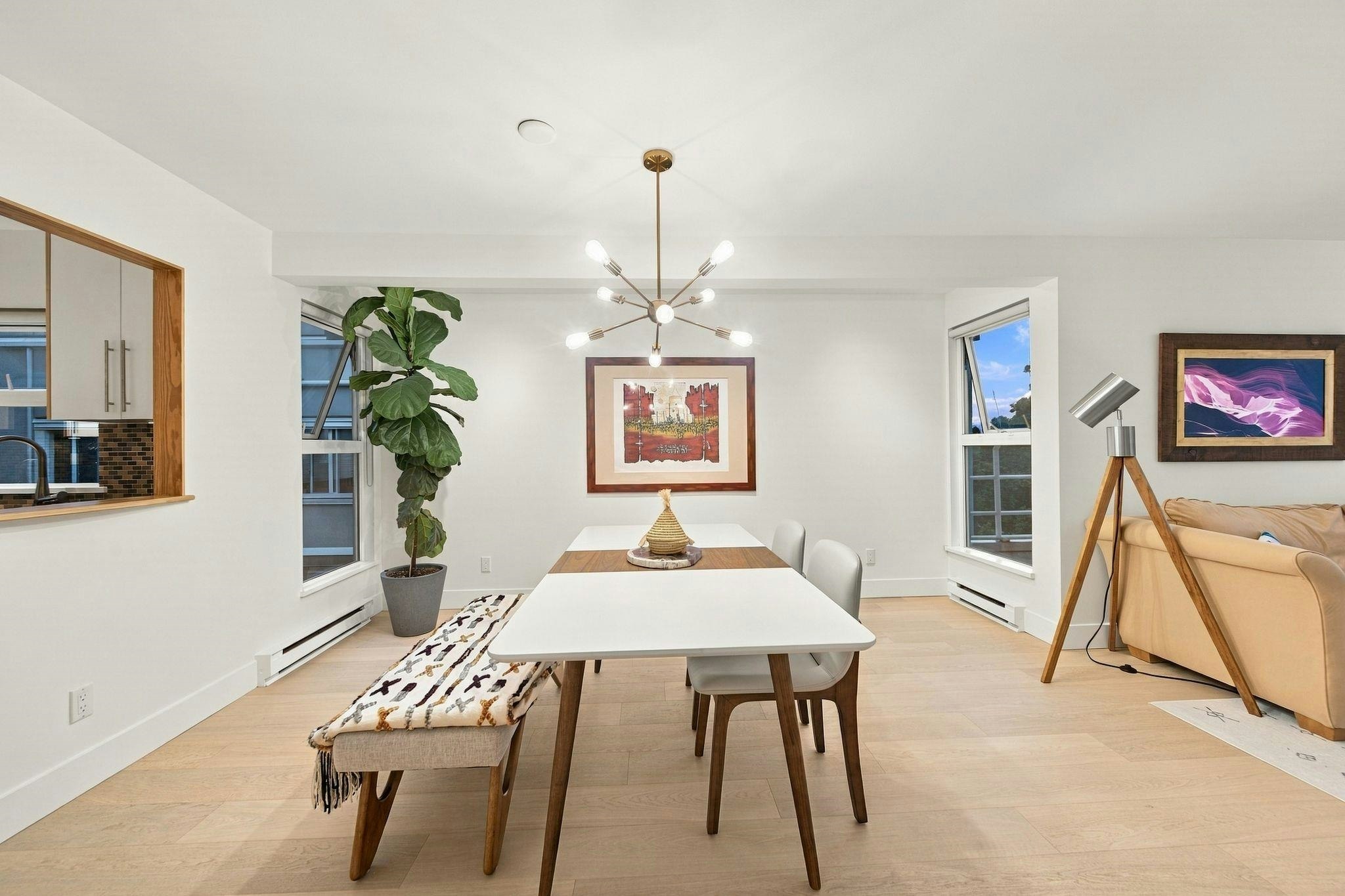 2240 York Avenue, Vancouver, BC, V6K 1C6 - 8