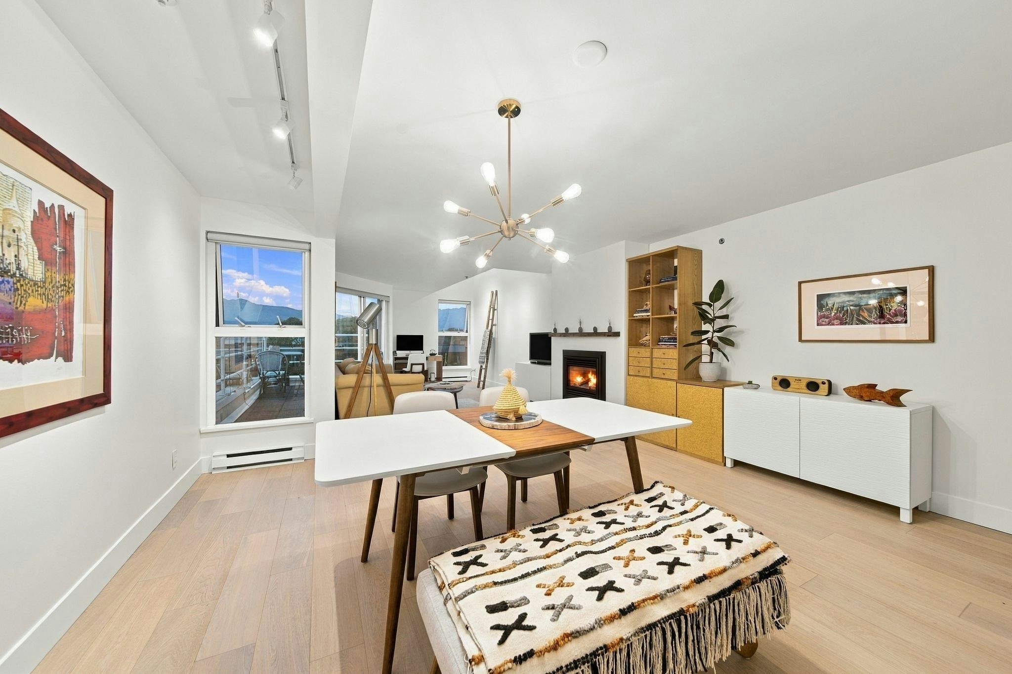 2240 York Avenue, Vancouver, BC, V6K 1C6 - 7