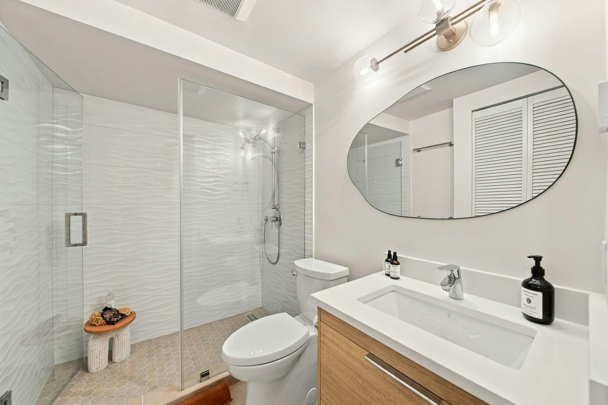 2240 York Avenue, Vancouver, BC, V6K 1C6 - 31