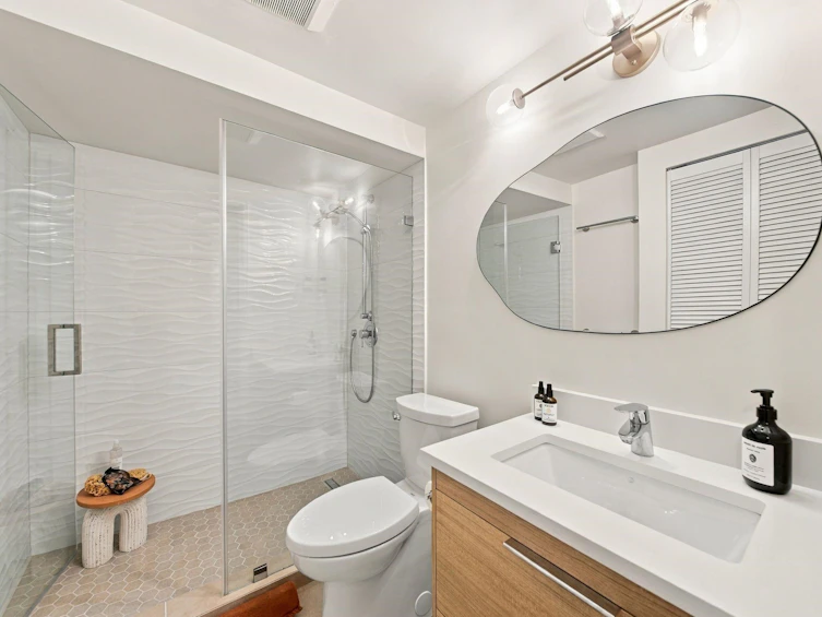2240 York Avenue, Vancouver, BC, V6K 1C6 - 31