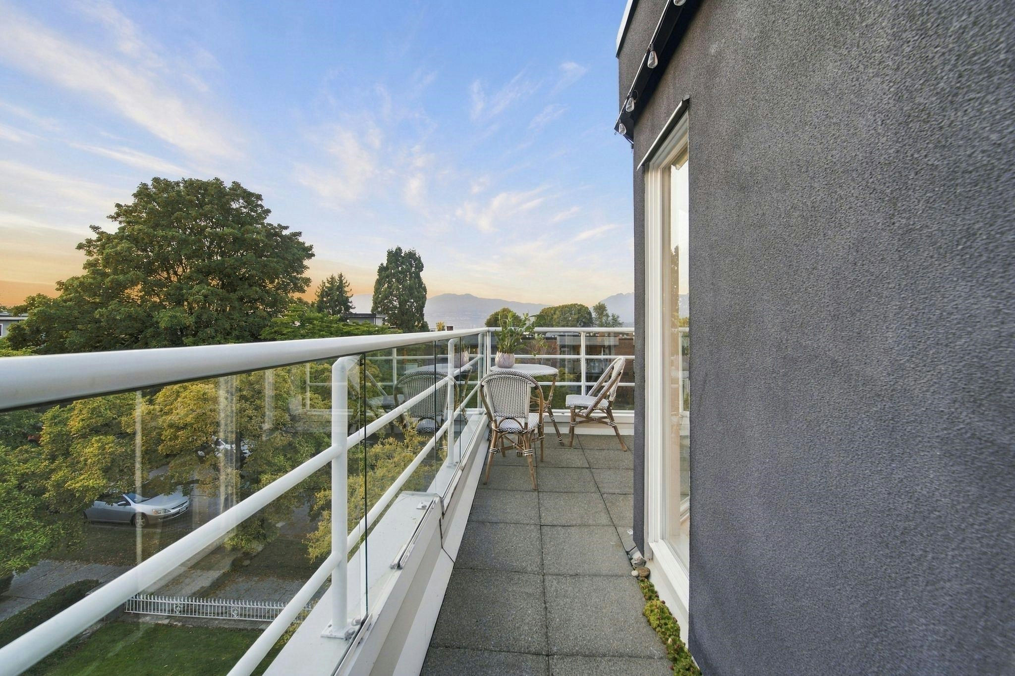 2240 York Avenue, Vancouver, BC, V6K 1C6 - 19