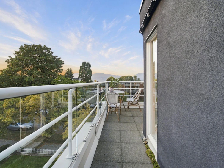 2240 York Avenue, Vancouver, BC, V6K 1C6 - 19