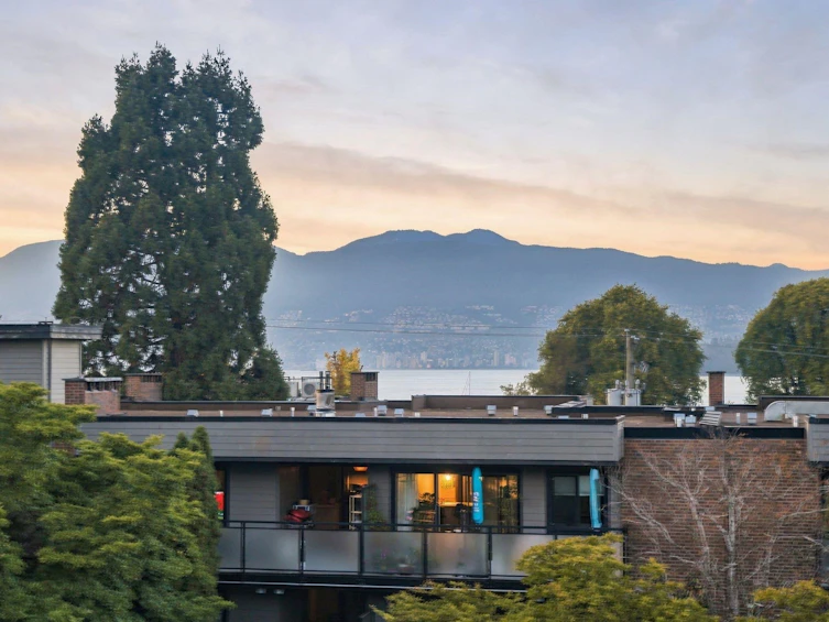 2240 York Avenue, Vancouver, BC, V6K 1C6 - 20