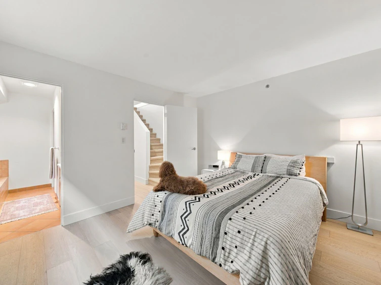 2240 York Avenue, Vancouver, BC, V6K 1C6 - 21