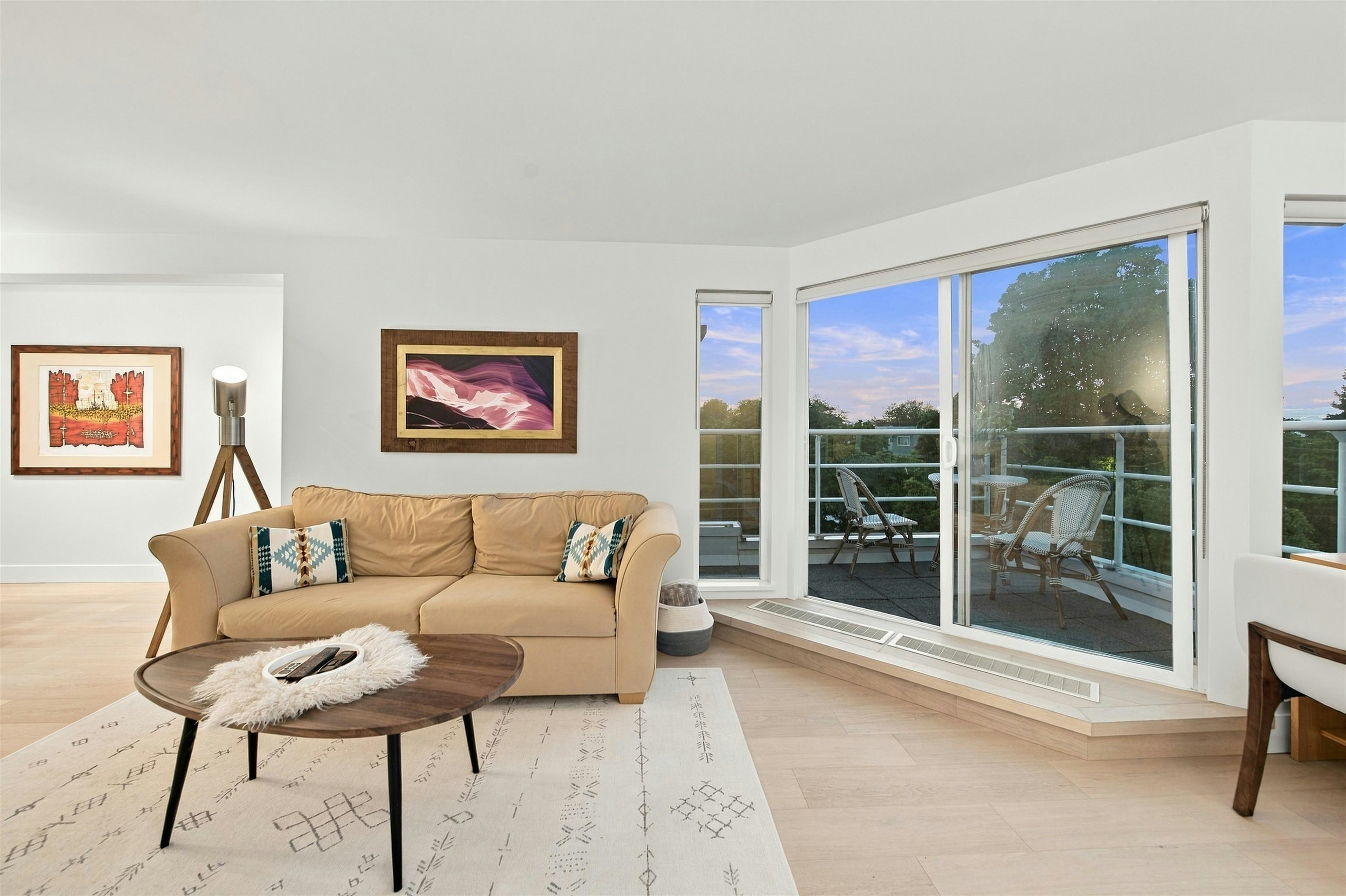 2240 York Avenue, Vancouver, BC, V6K 1C6 - 6