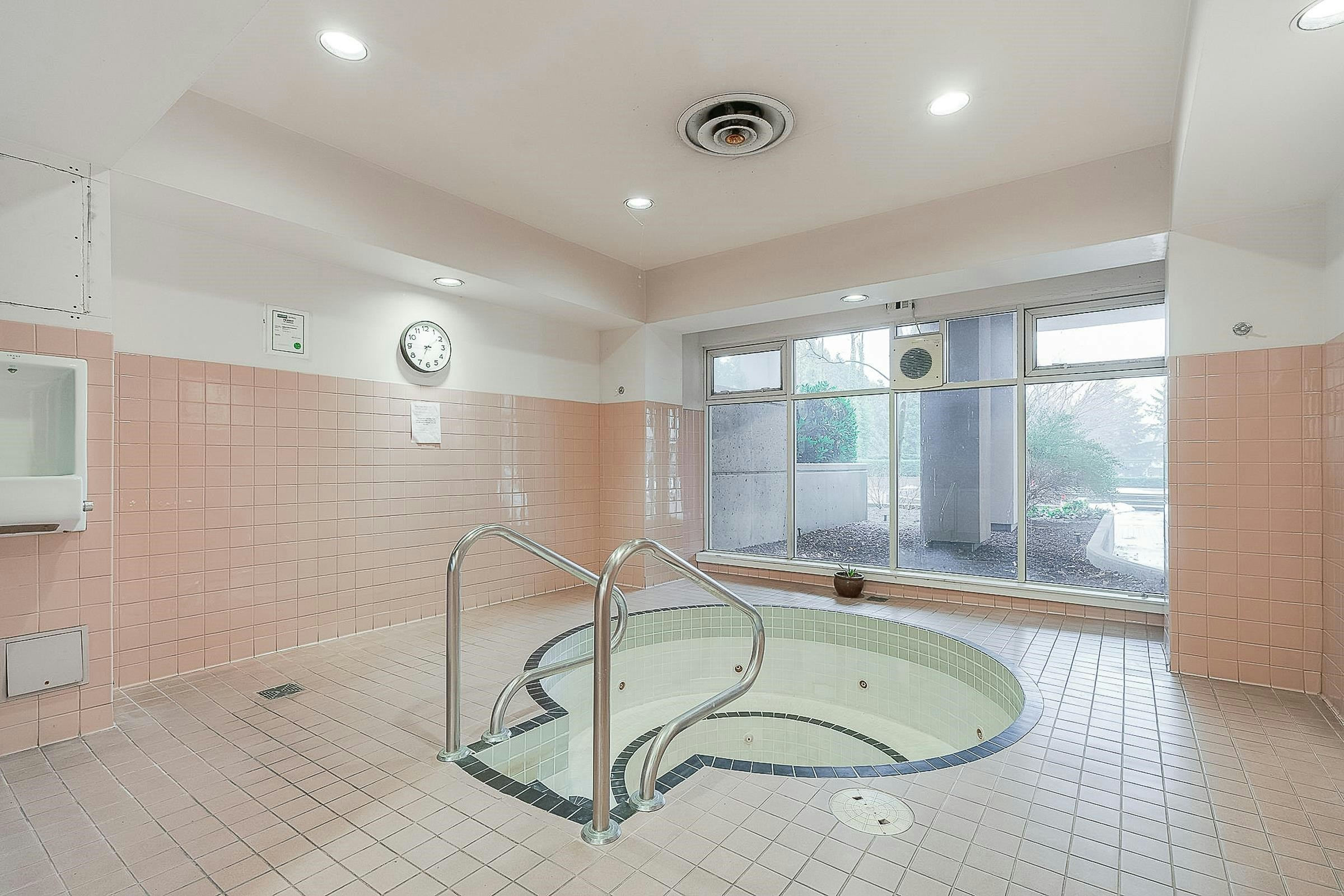 1802-9633 Manchester Drive, Burnaby, BC, V3N 4Y9 - 31