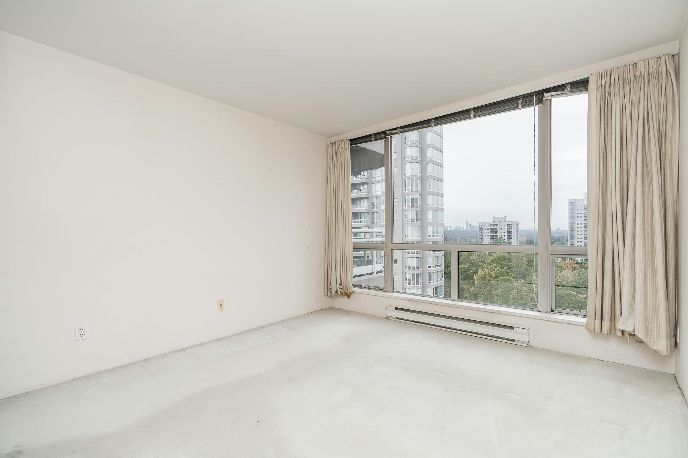 1802-9633 Manchester Drive, Burnaby, BC, V3N 4Y9 - 18