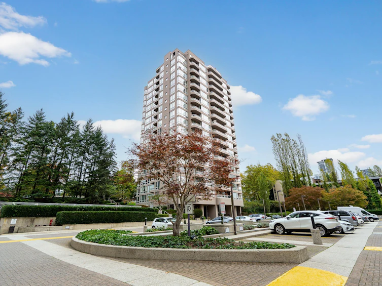 1802-9633 Manchester Drive, Burnaby, BC, V3N 4Y9
