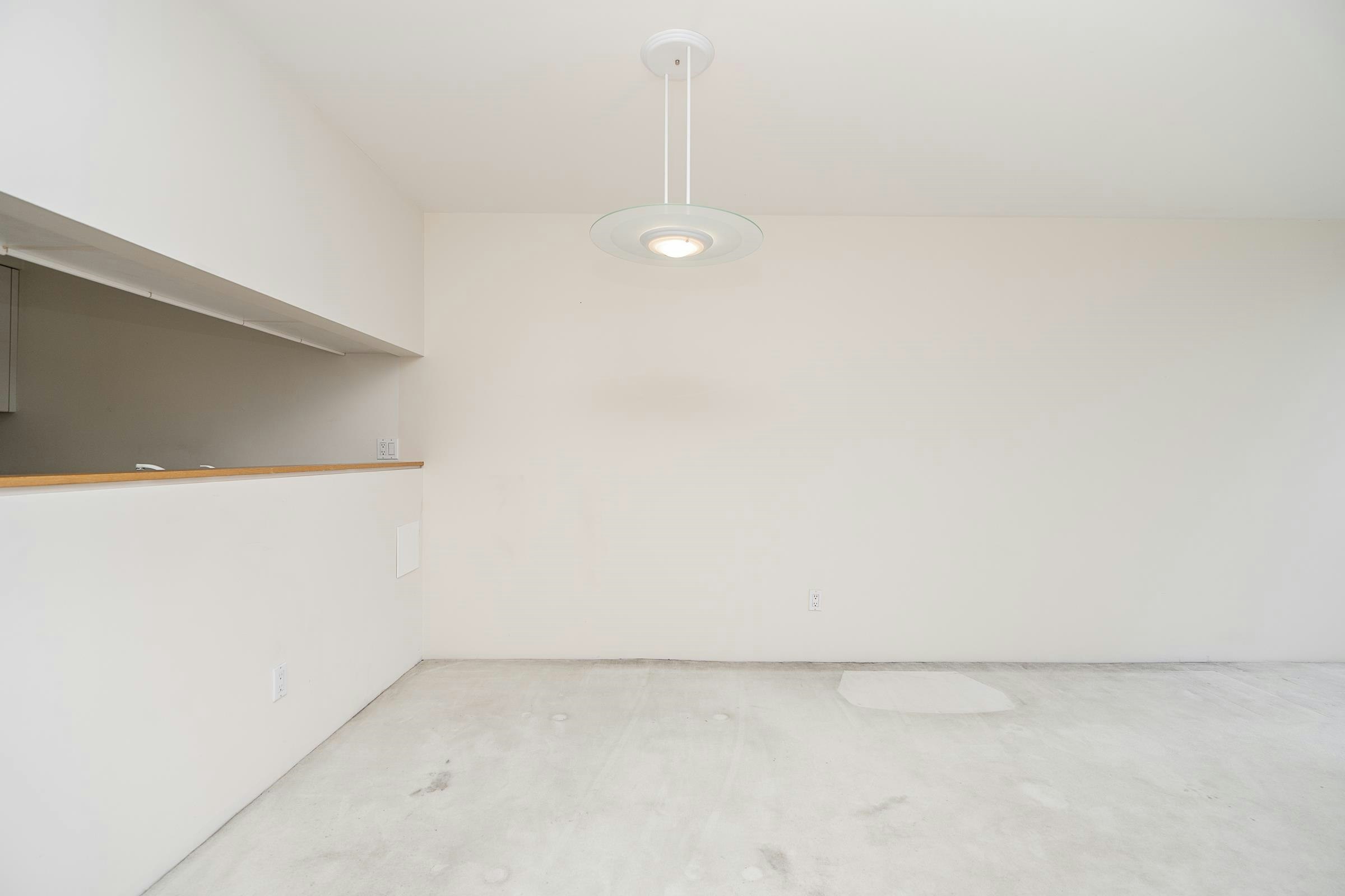 1802-9633 Manchester Drive, Burnaby, BC, V3N 4Y9 - 8