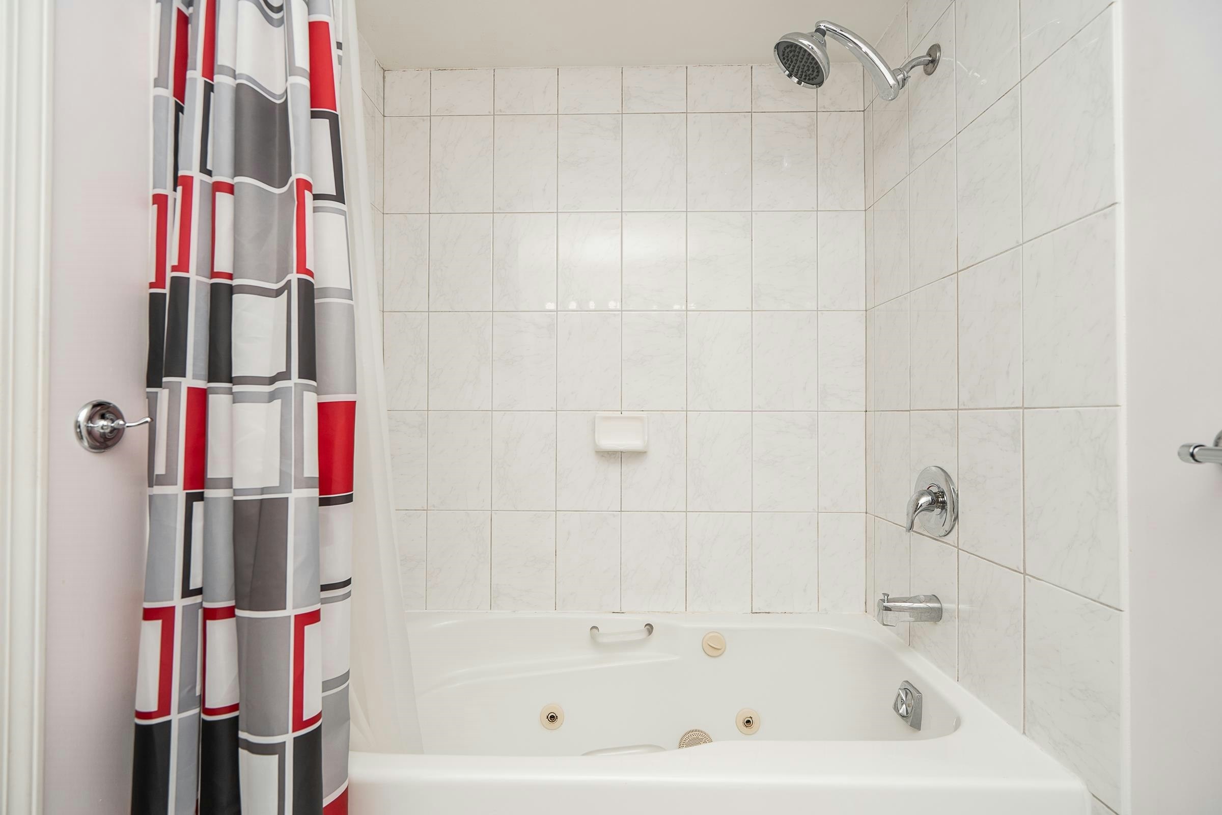 1802-9633 Manchester Drive, Burnaby, BC, V3N 4Y9 - 21