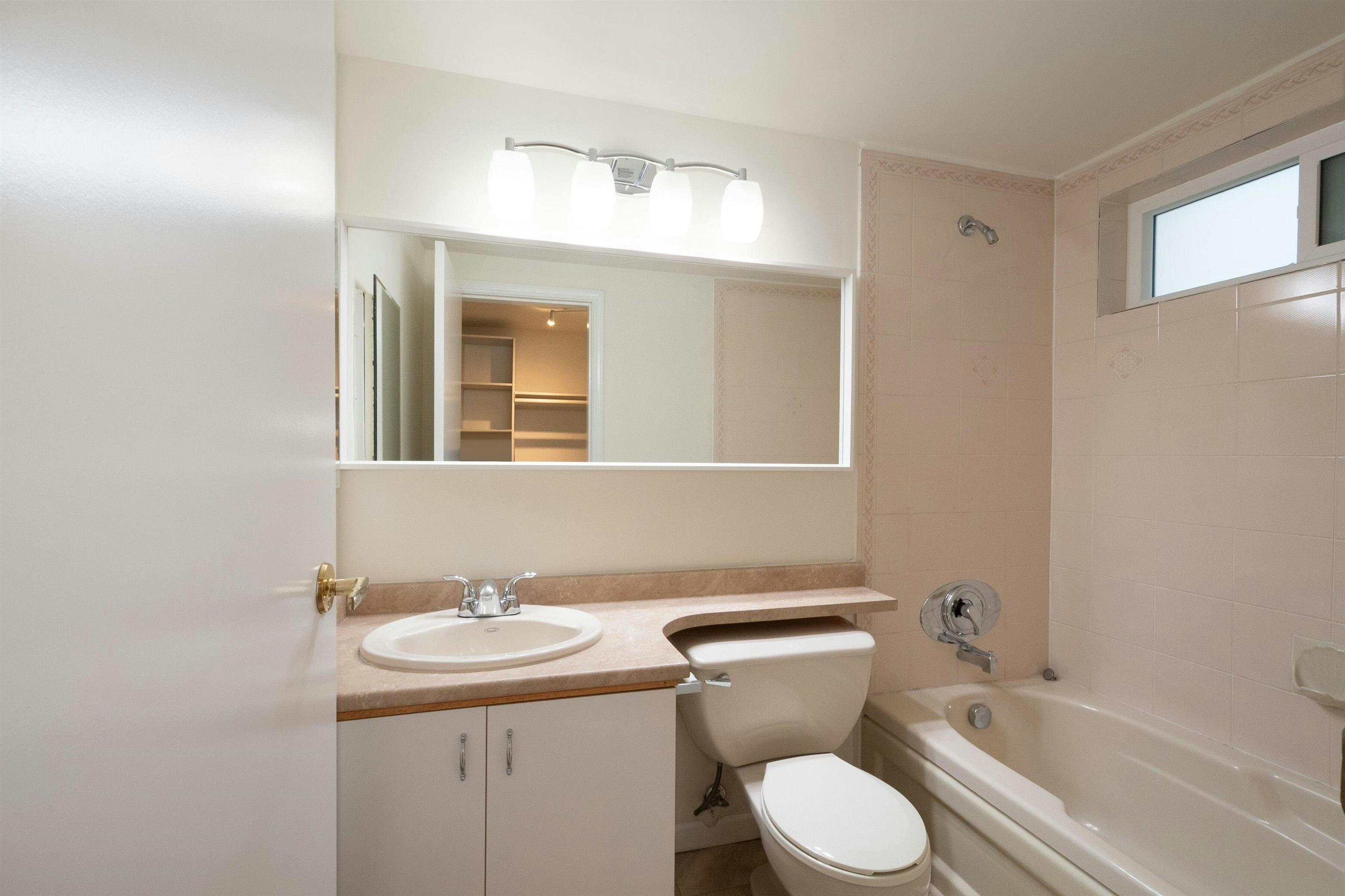 203-7600 Francis Road, Richmond, BC, V6Y 1A2 - 25
