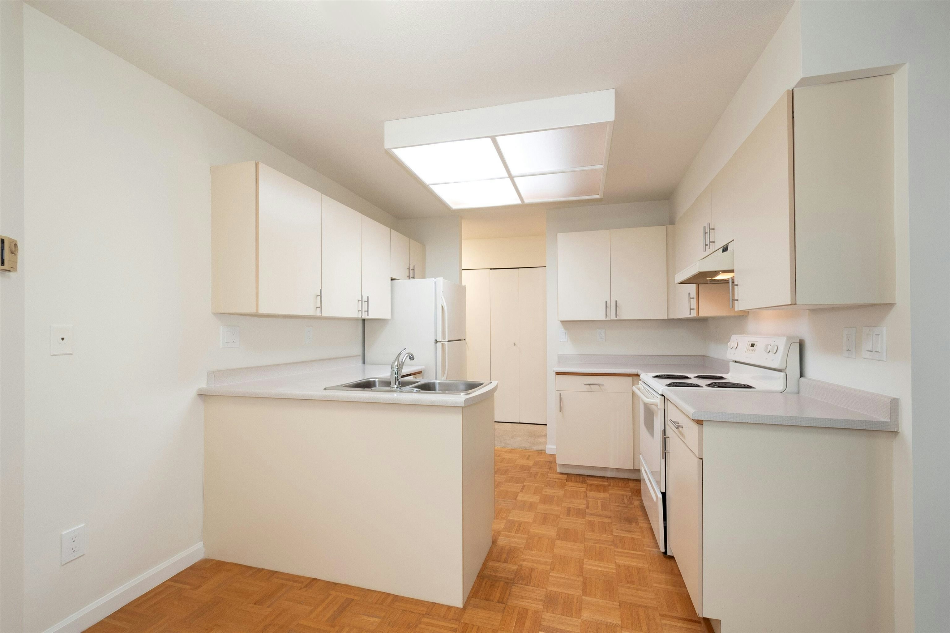 203-7600 Francis Road, Richmond, BC, V6Y 1A2 - 5