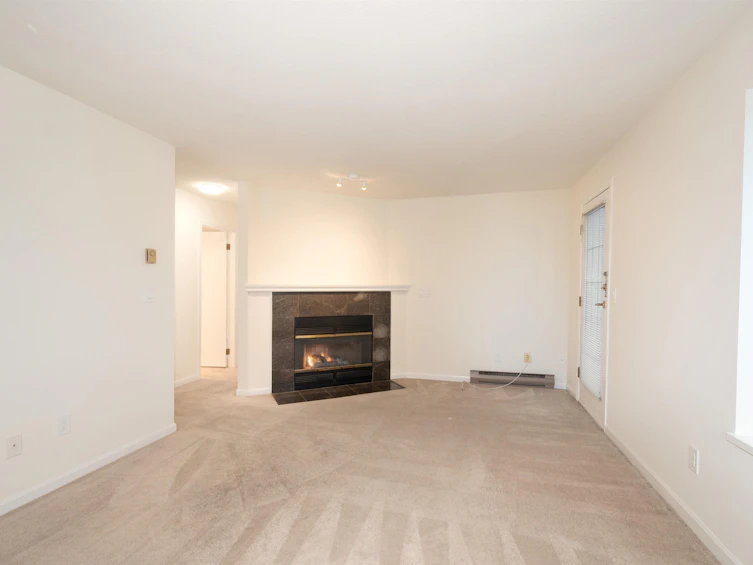 203-7600 Francis Road, Richmond, BC, V6Y 1A2 - 9