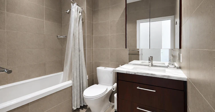 205-1708 Columbia Street, Vancouver, BC, V5Y 0H7 - 17