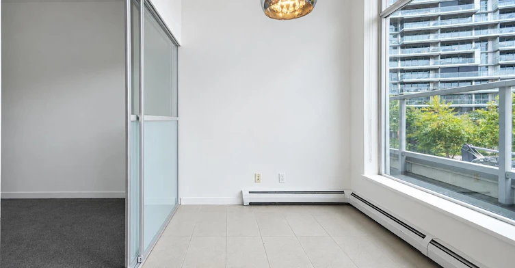 205-1708 Columbia Street, Vancouver, BC, V5Y 0H7 - 12