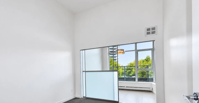 205-1708 Columbia Street, Vancouver, BC, V5Y 0H7 - 15