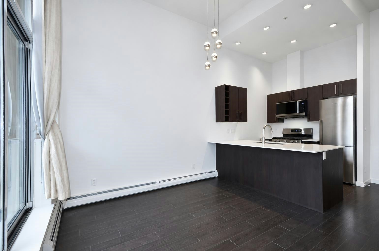 205-1708 Columbia Street, Vancouver, BC, V5Y 0H7 - 7