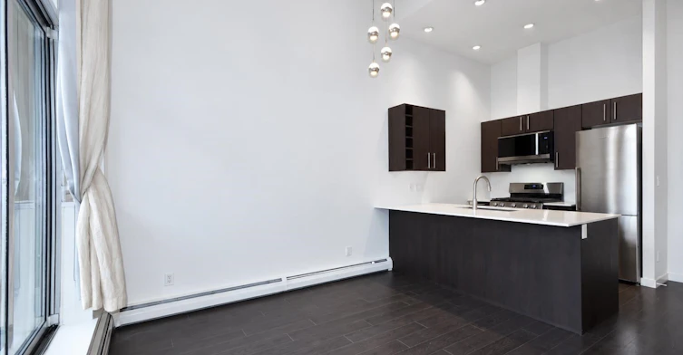 205-1708 Columbia Street, Vancouver, BC, V5Y 0H7 - 7