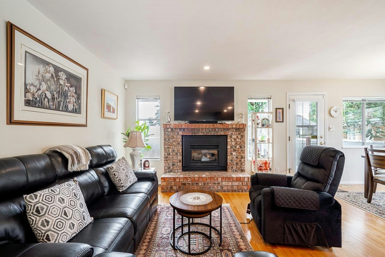 13560 15a Avenue, Surrey, BC, V4A 8Z9 - 9