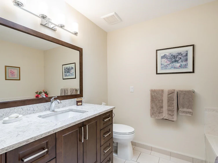 13560 15a Avenue, Surrey, BC, V4A 8Z9 - 18