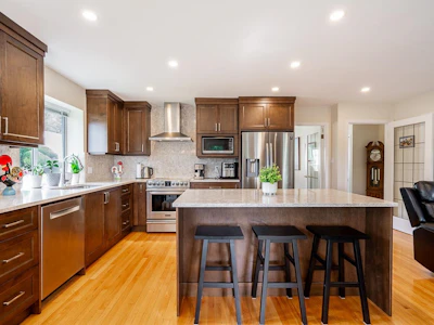 13560 15a Avenue - 4