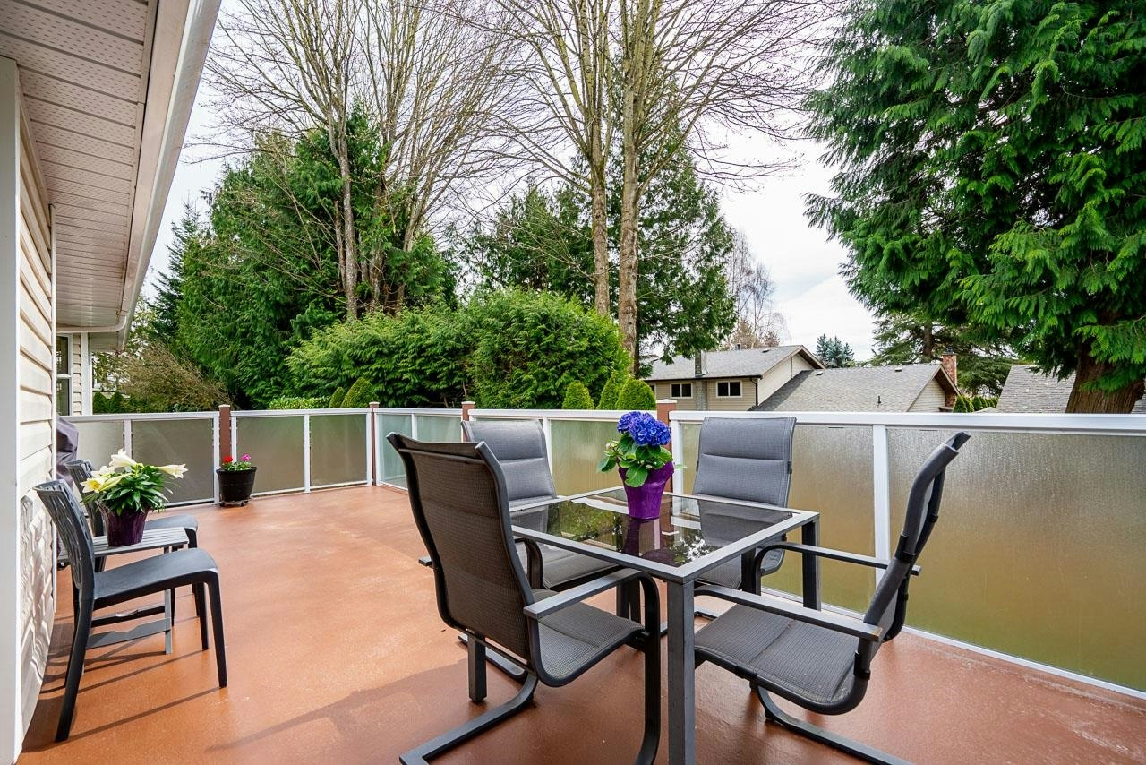 13560 15a Avenue, Surrey, BC, V4A 8Z9 - 10