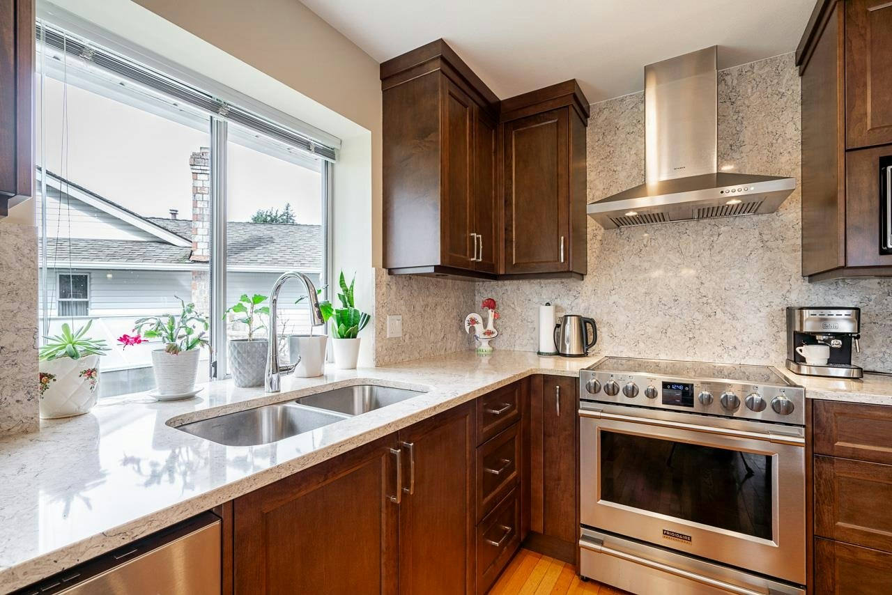 13560 15a Avenue, Surrey, BC, V4A 8Z9 - 6