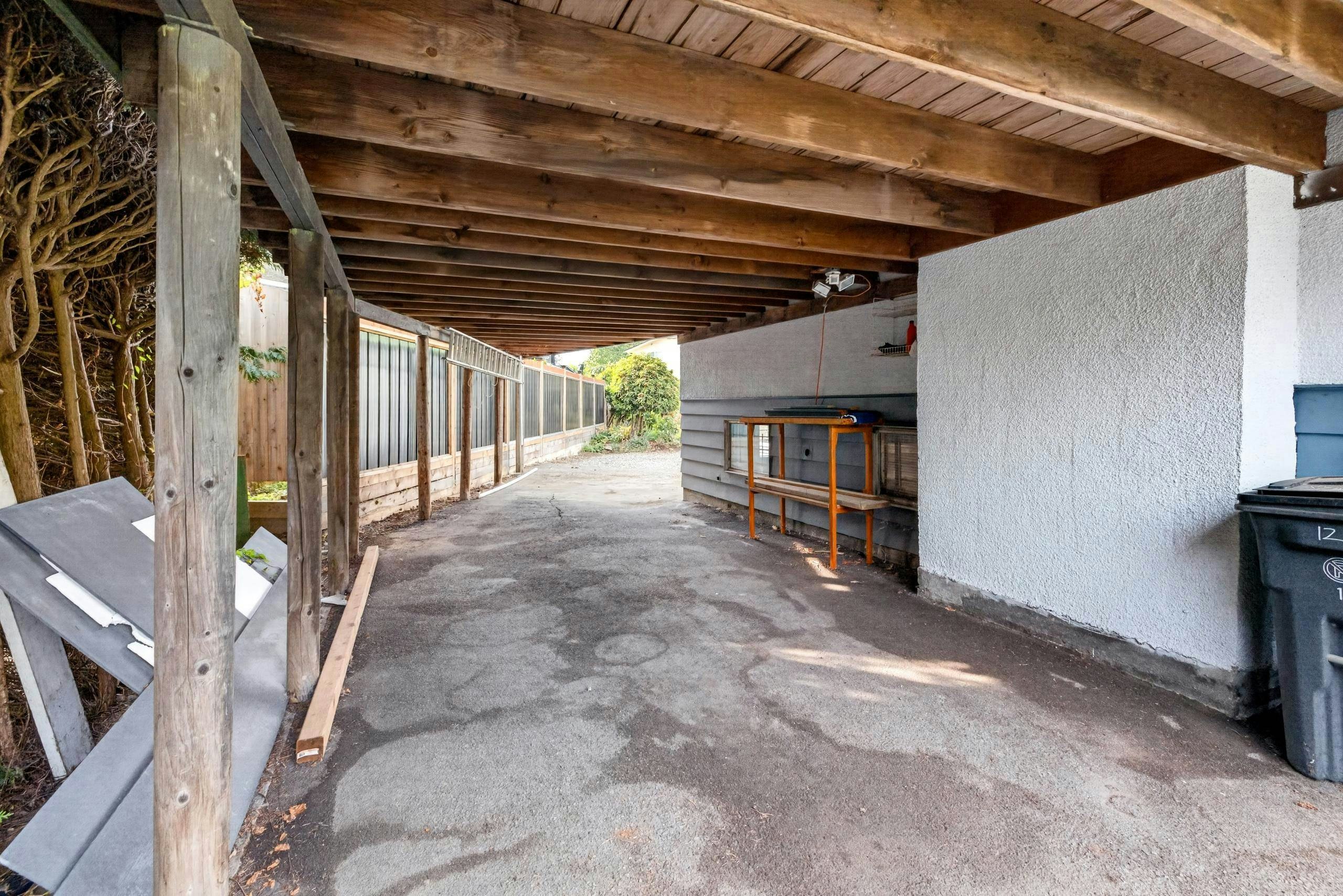 12614 102 Avenue, Surrey, BC, V3V 3E4 - 33