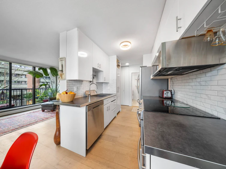 301-1330 Harwood Street, Vancouver, BC, V6E 1S8 - 23
