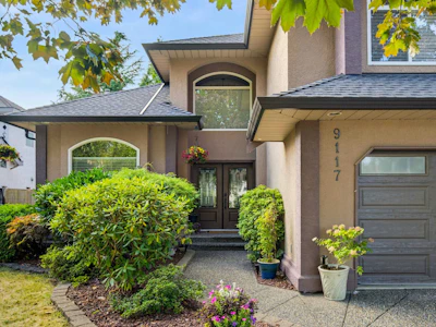 9117 207b Street - 5