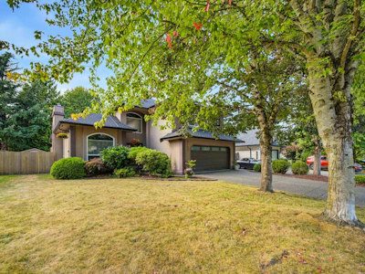 9117 207b Street - 4