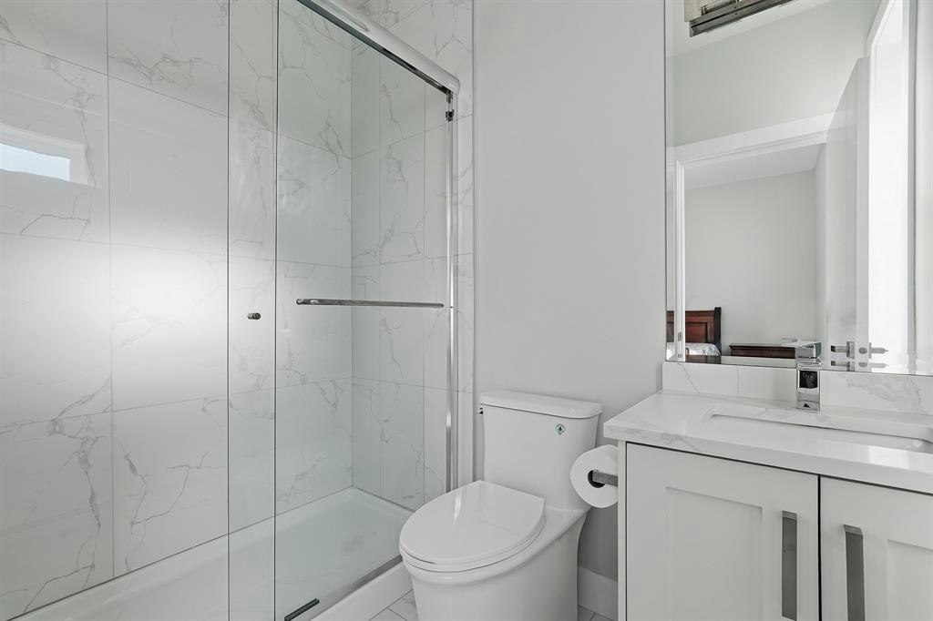 5735 144a Street, Surrey, BC, V3S 8E2 - 24