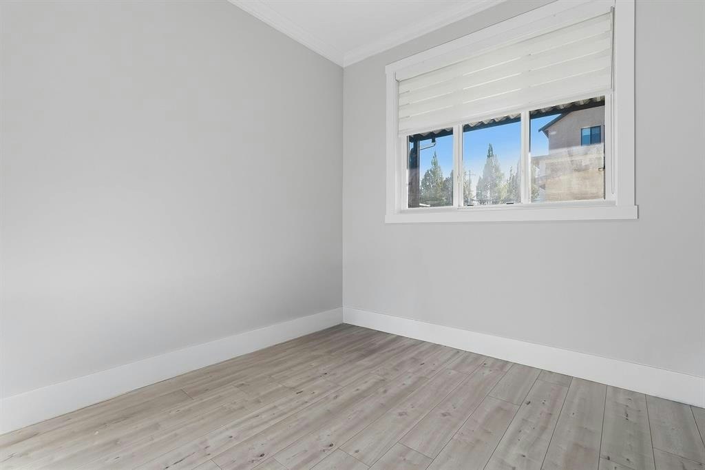 5735 144a Street, Surrey, BC, V3S 8E2 - 30