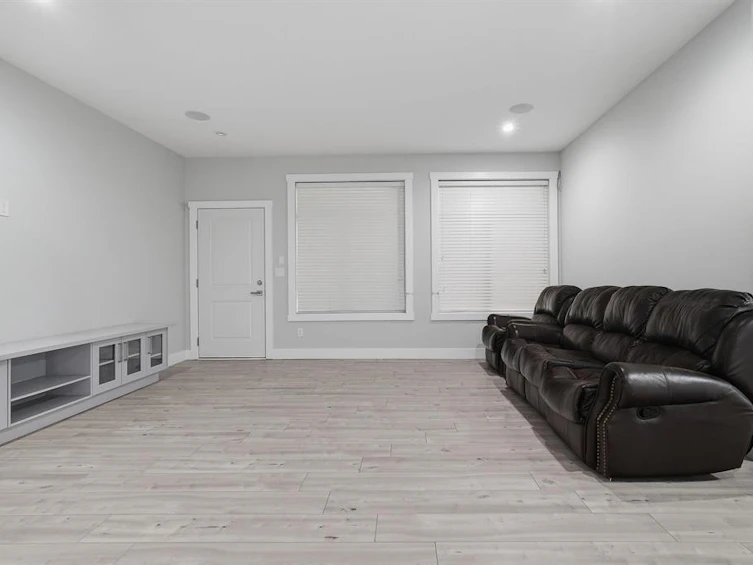 5735 144a Street, Surrey, BC, V3S 8E2 - 33