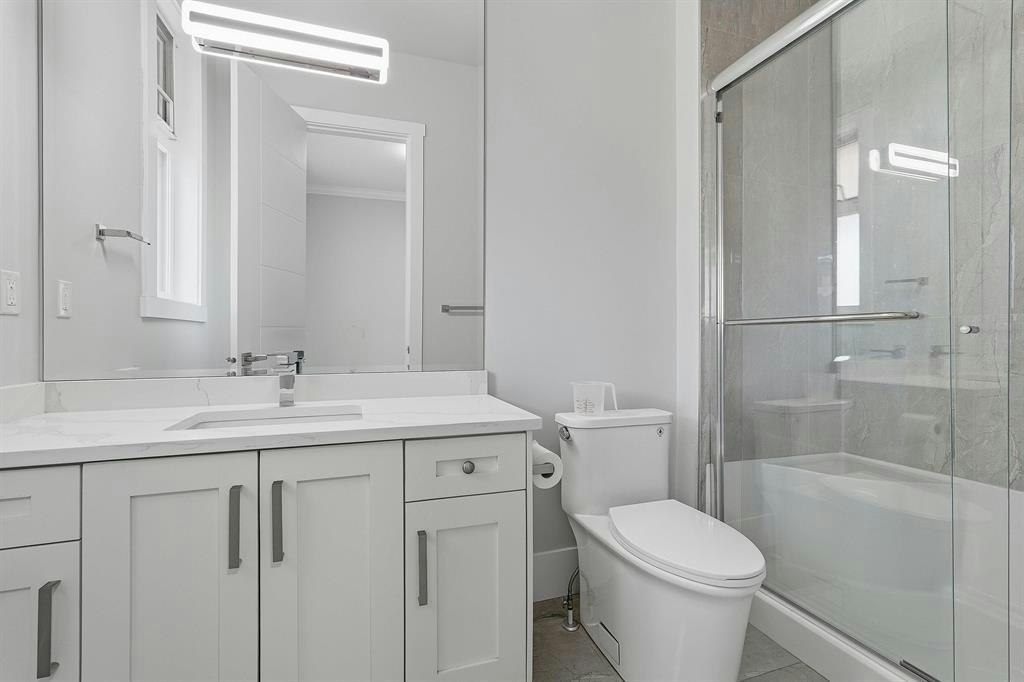 5735 144a Street, Surrey, BC, V3S 8E2 - 32
