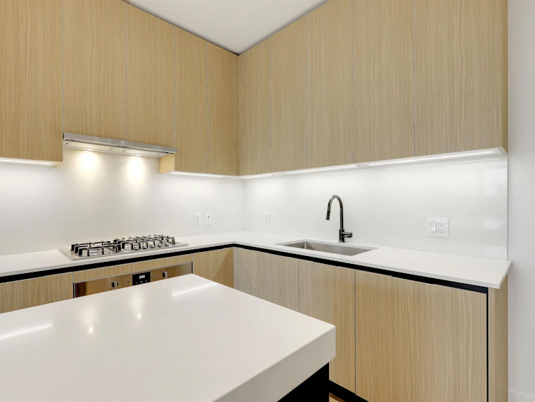 604-2235 Broadway, Vancouver, BC, V5N 0J5 - 10