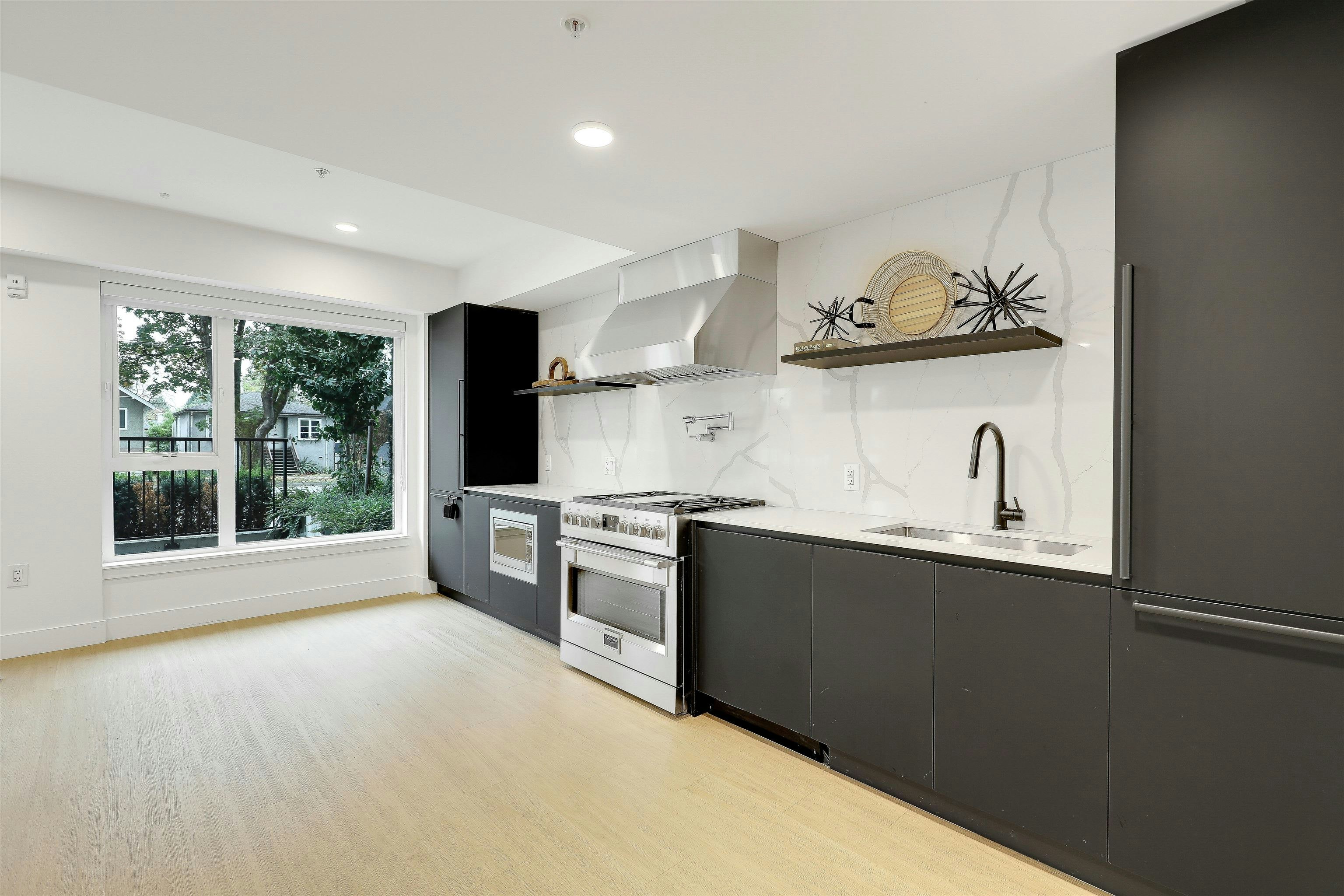 604-2235 Broadway, Vancouver, BC, V5N 0J5 - 34