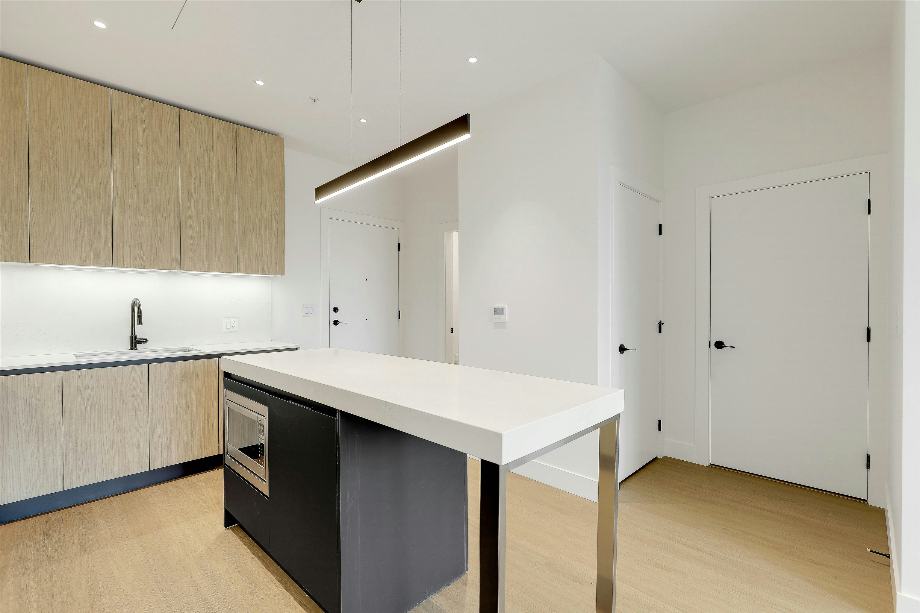604-2235 Broadway, Vancouver, BC, V5N 0J5 - 12