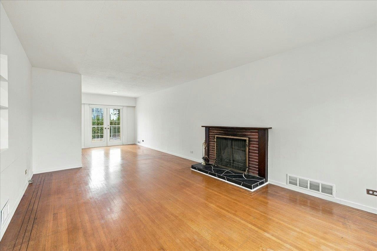 4656 Brentlawn Drive, Burnaby, BC, V5C 3V2 - 5