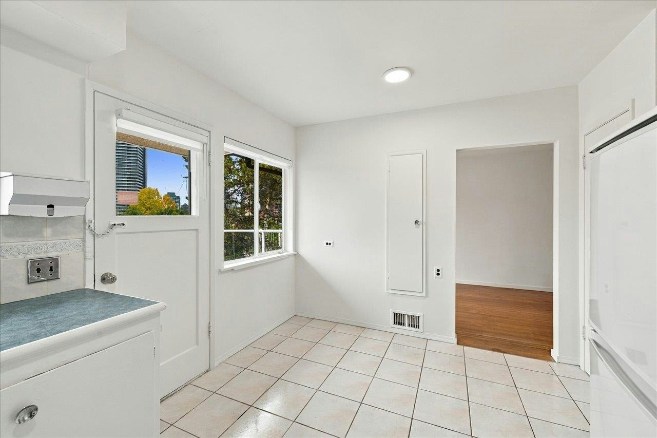 4656 Brentlawn Drive, Burnaby, BC, V5C 3V2 - 16