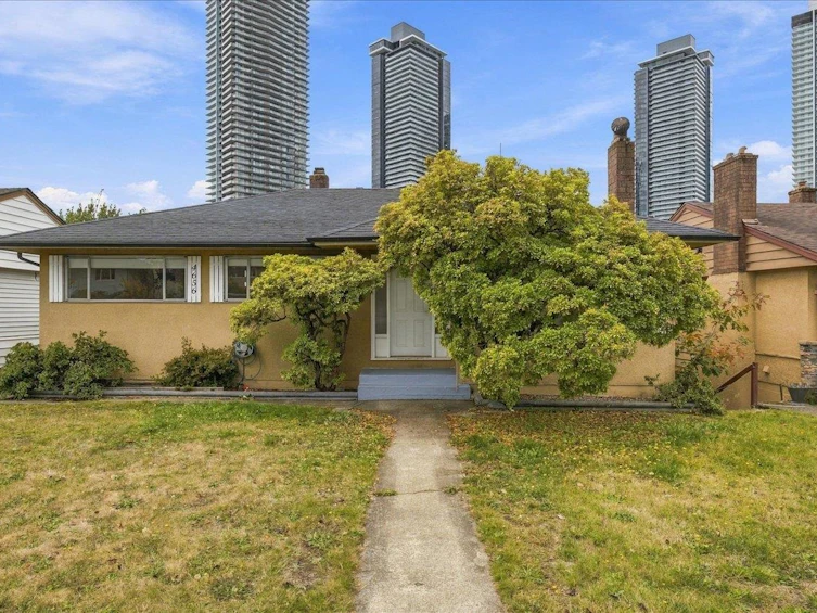 4656 Brentlawn Drive, Burnaby, BC, V5C 3V2