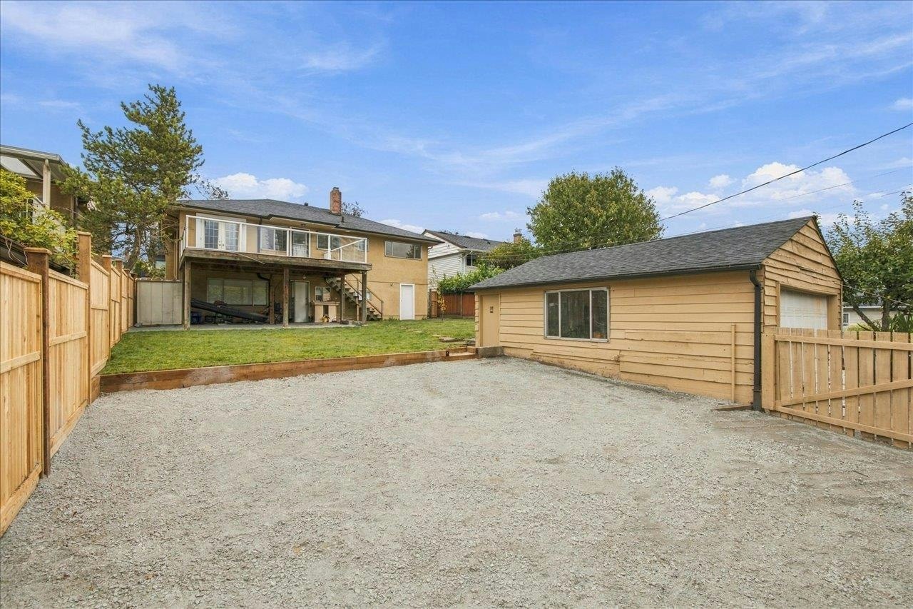 4656 Brentlawn Drive, Burnaby, BC, V5C 3V2 - 31