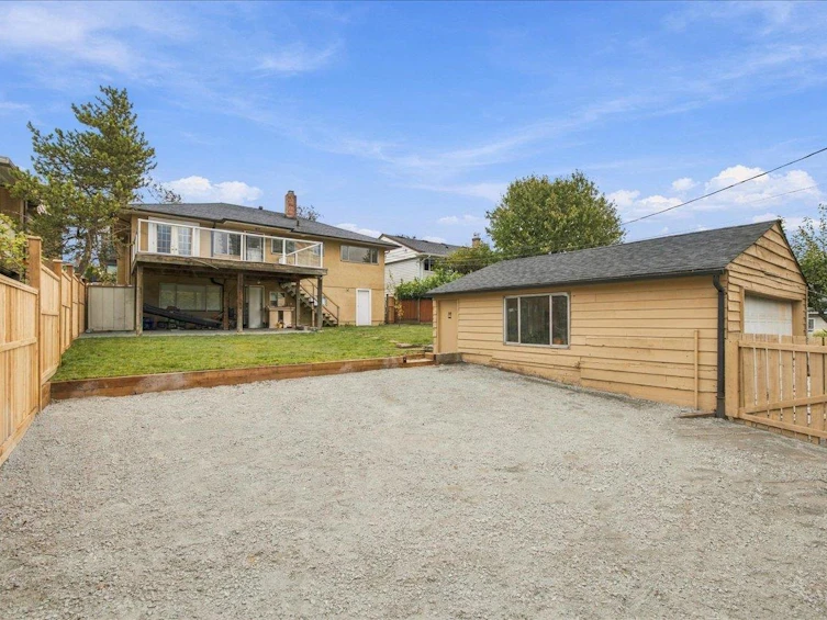 4656 Brentlawn Drive, Burnaby, BC, V5C 3V2 - 31